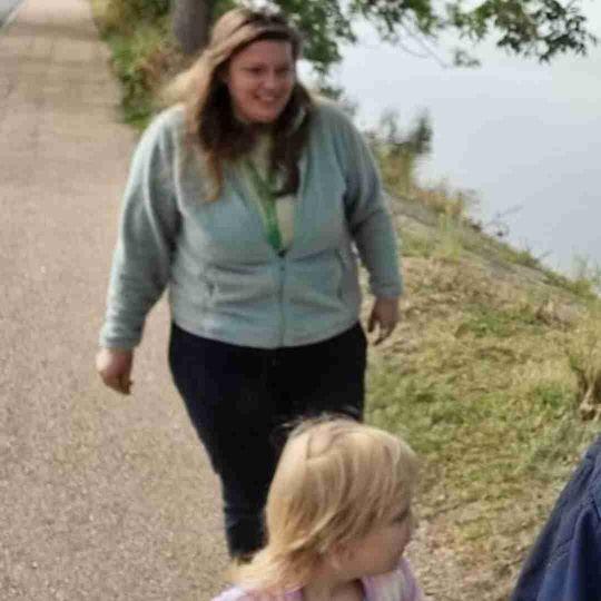 Venner og veninder søges 