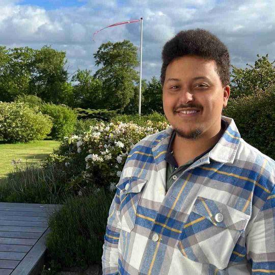 Venner/bekendt skaber 