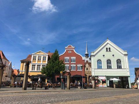 byhuse